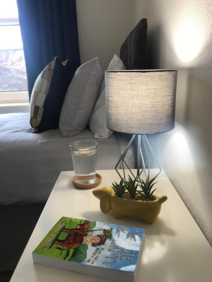 Fantastic 2 Bed Flat In Dunblane High Street Lägenhet Exteriör bild