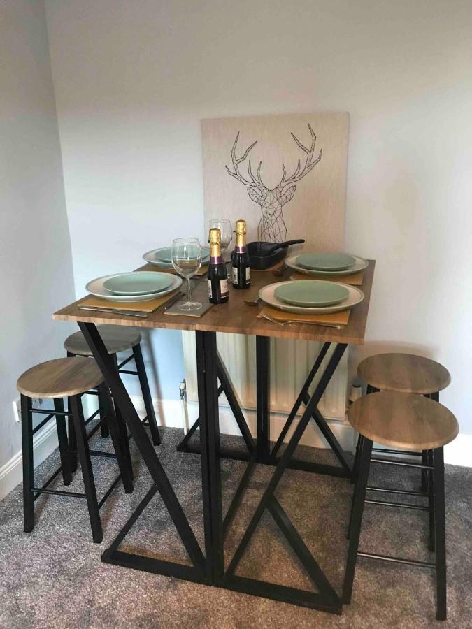 Fantastic 2 Bed Flat In Dunblane High Street Lägenhet Exteriör bild